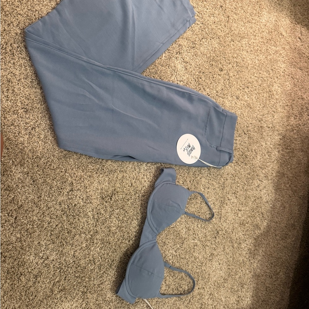🌊Princess Polly Set - Picture 2 of 5